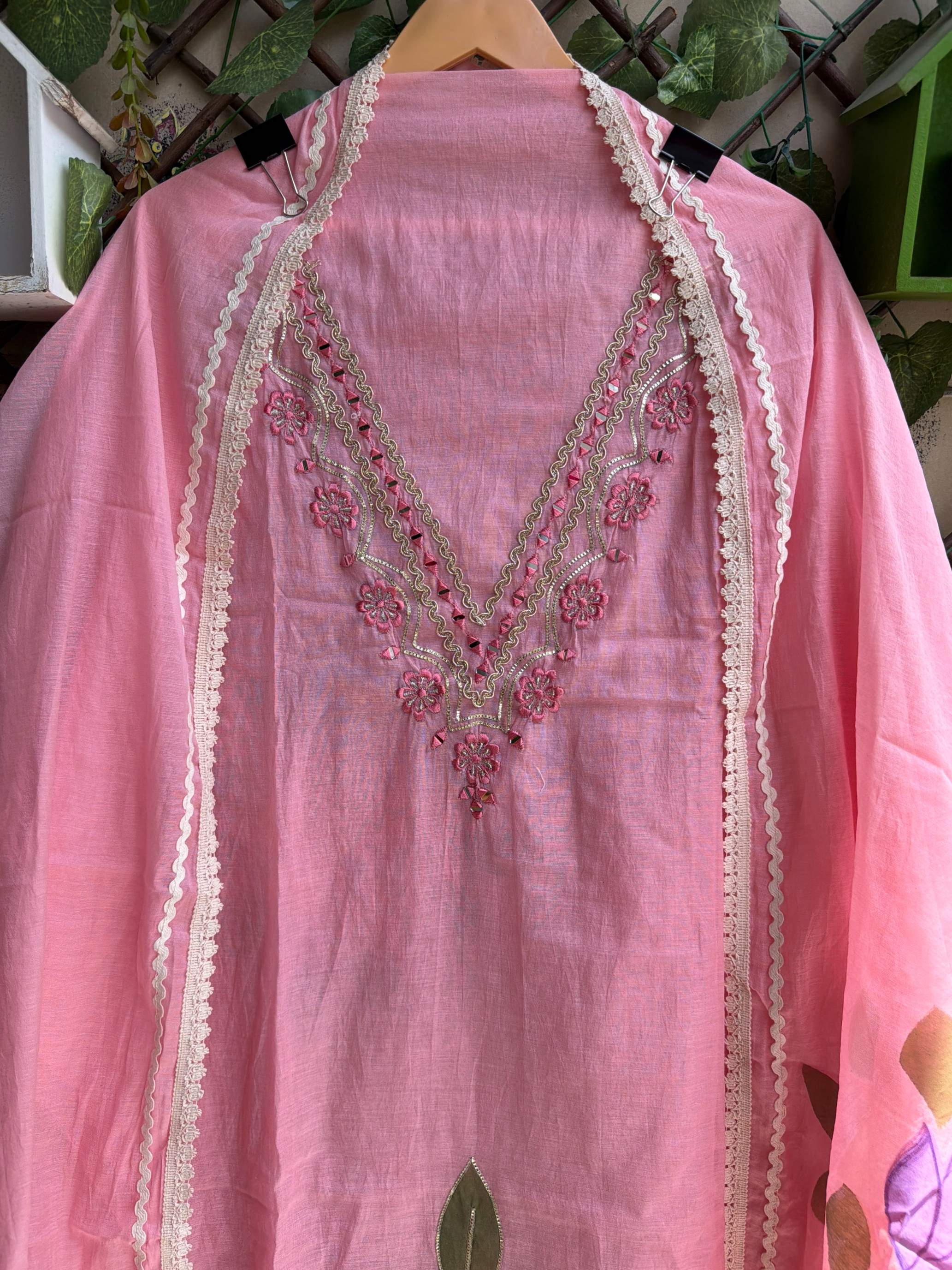 Ruhani Flora Suit Set – Pink