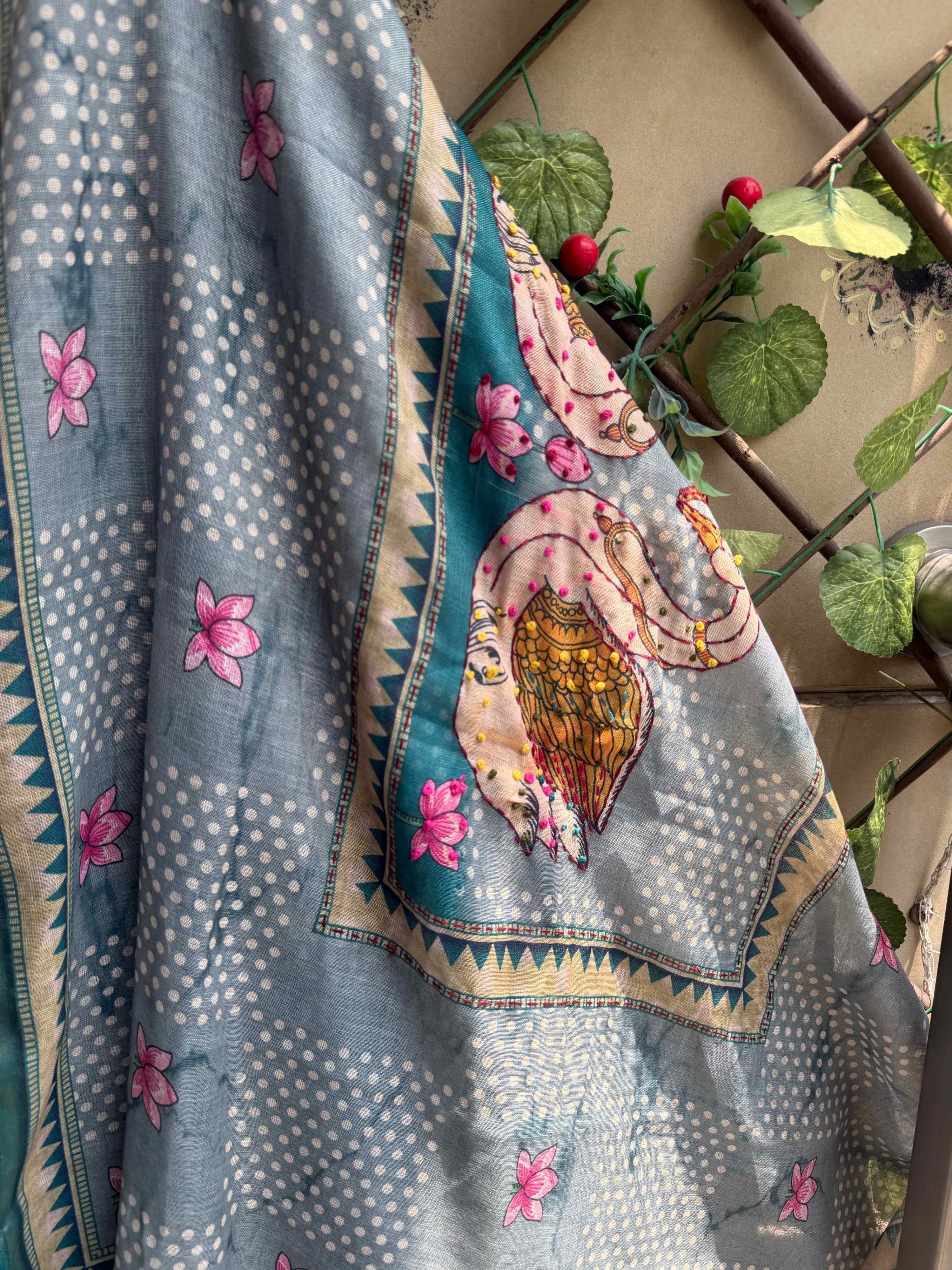 Lotus Rajhans – Ocean Grey