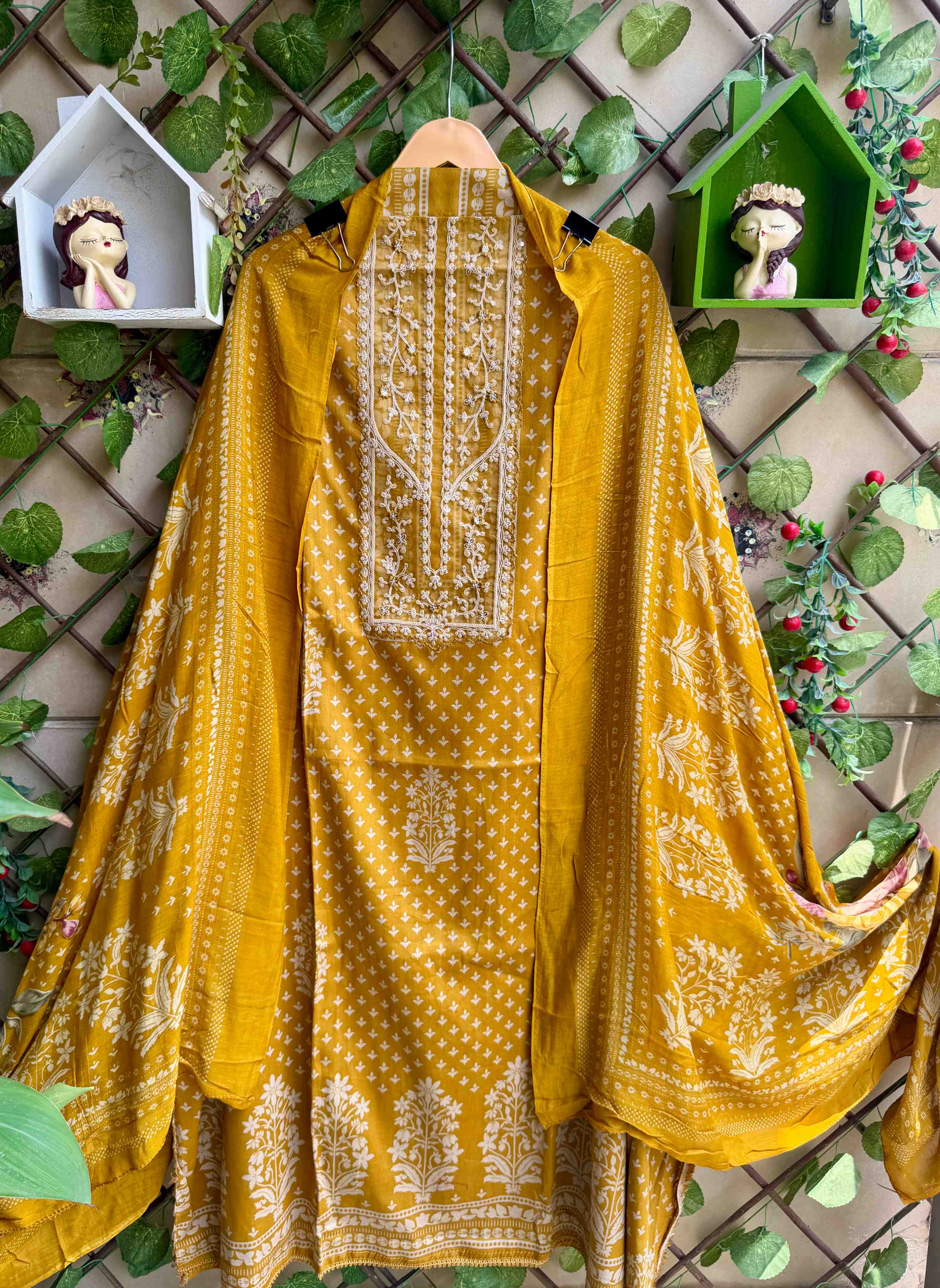Noor-e-Gul – Sunshine Yellow