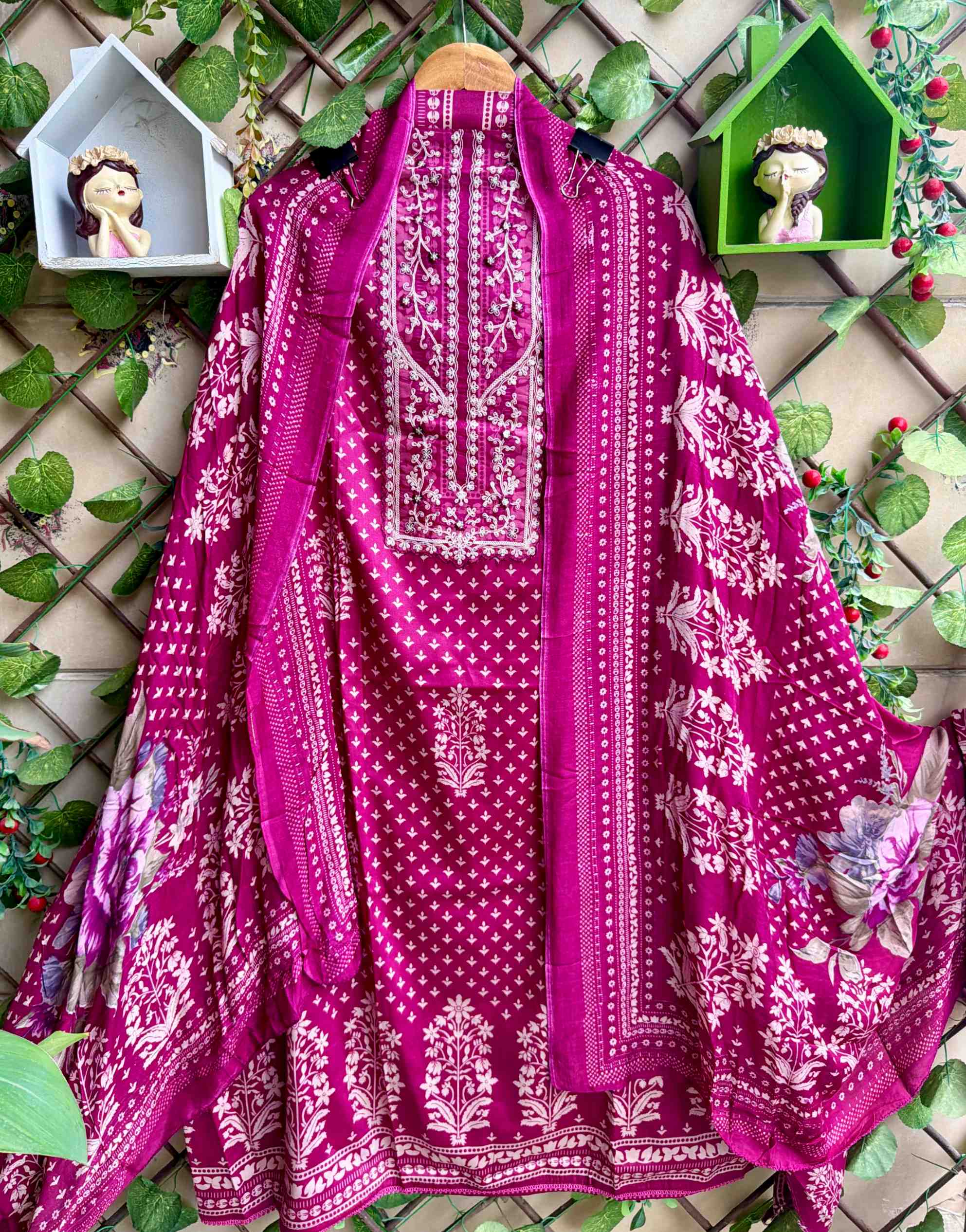 Noor-e-Gul – Magenta Pink