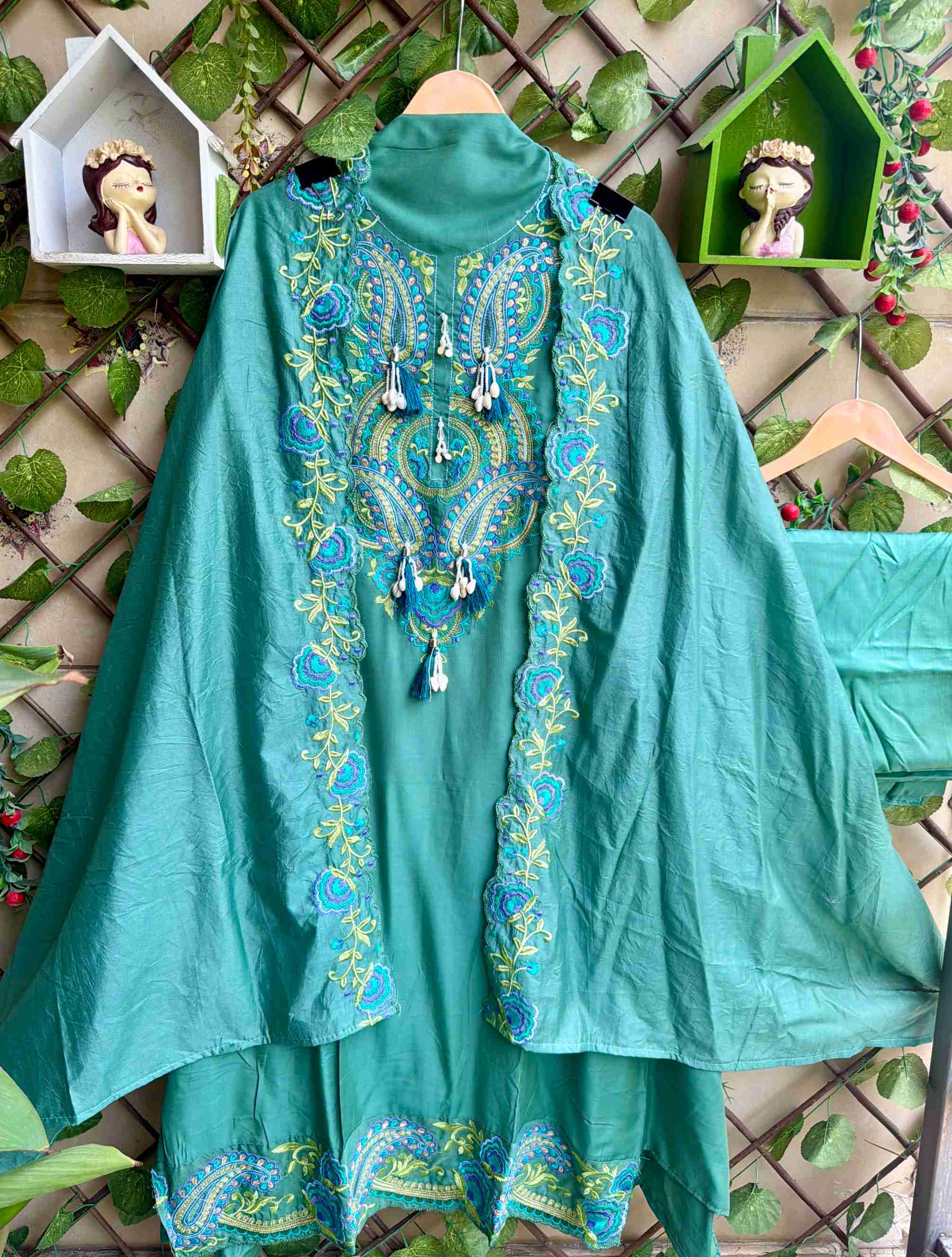 Mehrunnisa – Sage Green