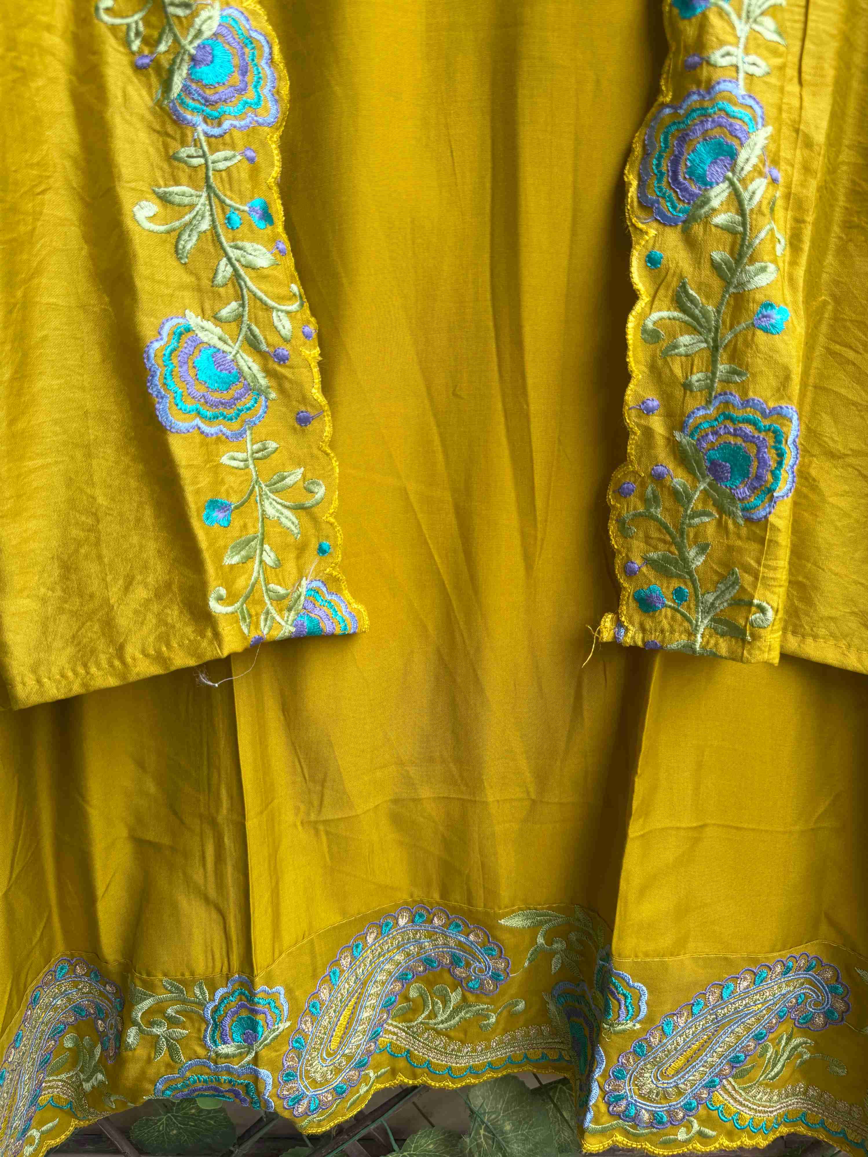 Mehrunnisa – Mustard Gold